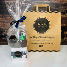 Load image into Gallery viewer, Chocolate Freeze Dried Strawberries Gift Box