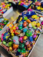 Load image into Gallery viewer, Wrapped Easter Share Tray