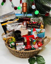 Load image into Gallery viewer, A Bundaberg Christmas with Bundaberg Rum