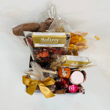 Load image into Gallery viewer, Maleny Chocolate GIft Box