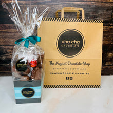 Load image into Gallery viewer, Chocolate Freeze Dried Strawberries Gift Box