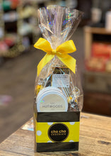 Load image into Gallery viewer, Hutwoods Travellers Delight Gift Box