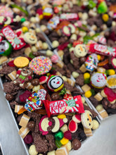 Load image into Gallery viewer, Deluxe Christmas Chocolate Share Tray
