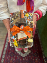 Load image into Gallery viewer, Rum Deluxe Chocolate Share Tray
