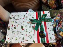 Load image into Gallery viewer, Deluxe Christmas Holly Box
