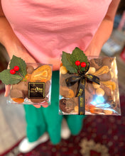 Load image into Gallery viewer, Cha_Cha_Chocolate_and_Singing_Magpie_Gourmet_Chocolate_Coated_Fruit_Platter_Box_Small_Size and Large Boxes
