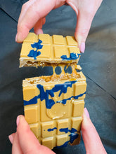 Load image into Gallery viewer, Billionaire Caramel Chocolate Block
