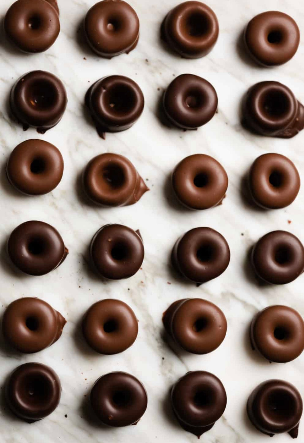 Milk Chocolate Aniseed Rings