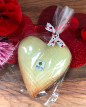 Load image into Gallery viewer, Large Maleny Hearts
