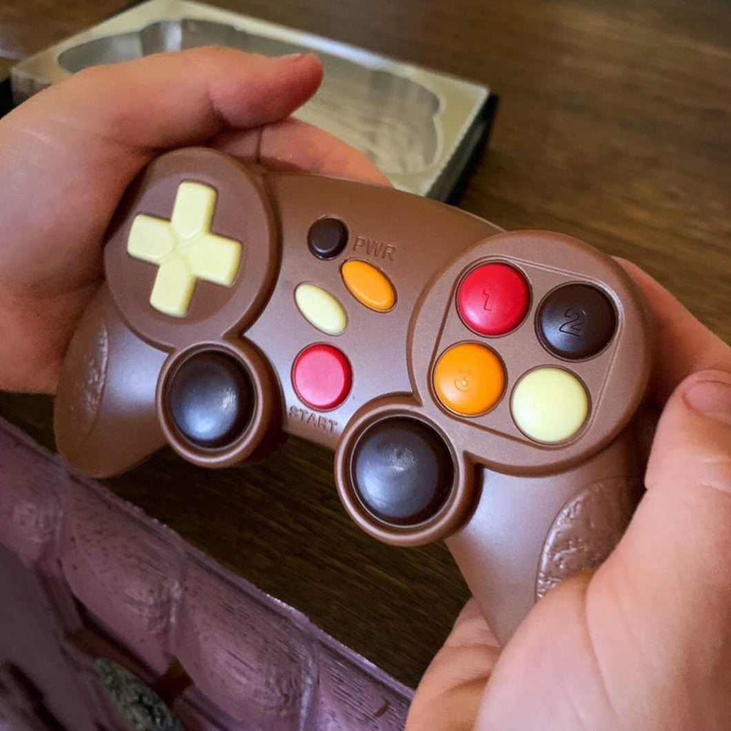 Chocolate Game Boy Controllers