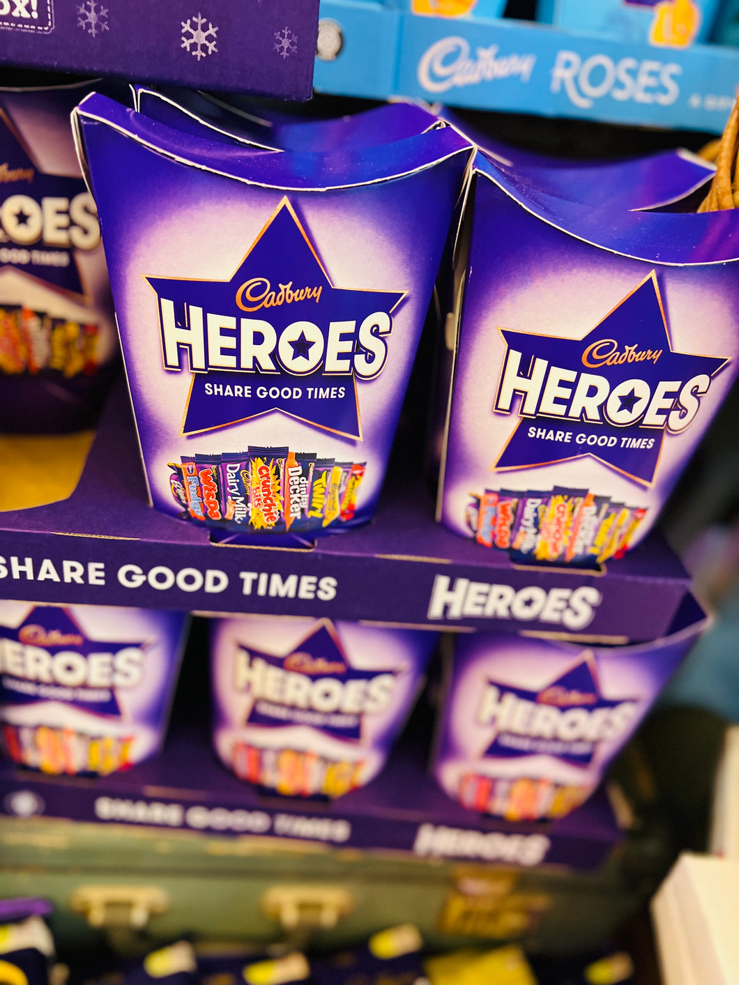 UK Cadbury Heroes Box 290g