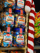 Load image into Gallery viewer, Walkers Toffee &amp; Eclair Gift Tub
